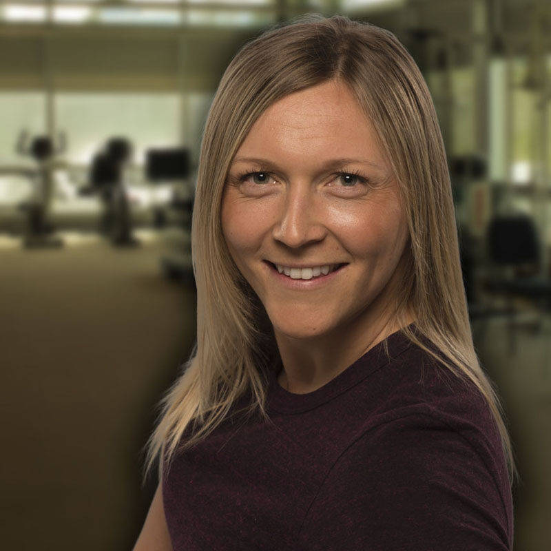 A photo headshot of Cara a Physiotherapist at Sage Sports Instititue in Kamloops.
